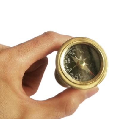 قطب نما و ساعت شنی برنجی