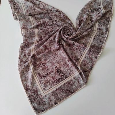 روسری نخی دست دوز