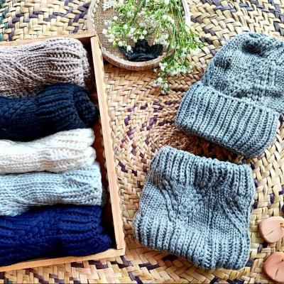 کلاه و گردنی بچگانه لوزی خاکستری تیره