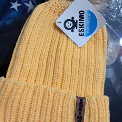 کلاه بافت تک پوم رنگ زرد مناسب3-7سال