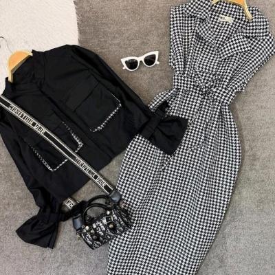 کت و سارافون پشمی ست پاییزه دلسوان