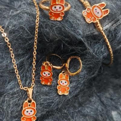 ست گردنبند دخترانه رنگ ثابت