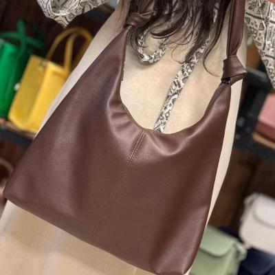 کیف لش دسته گره ای آچیل