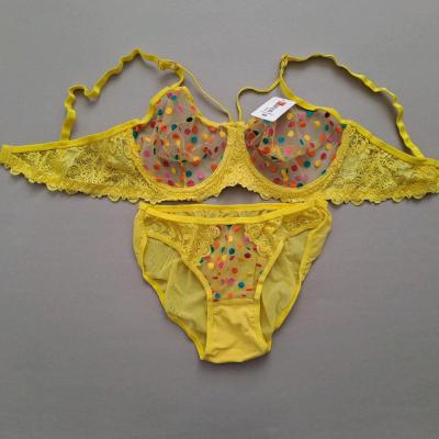 ست سوتین شورت دانتل فنردار