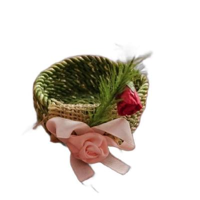 سبد تزیینی کوچک سبز طلایی دستساز