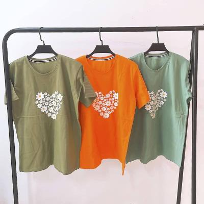 تیشرت نخ پنبه سوپر طرح قلب گل بابونه