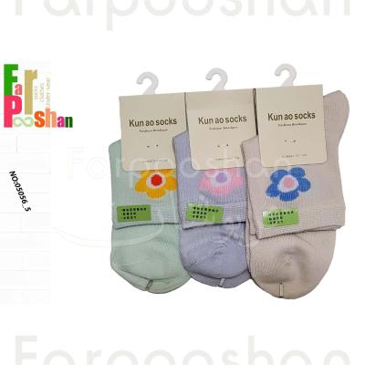 جوراب دخترانه مدل فلاور کد 5-05056 بسته 3 عددی