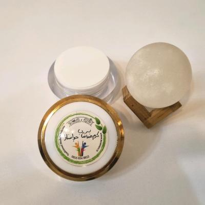 کرم ضد آفتاب فیزیکی جوانساز لیفت صورت موری اسکین