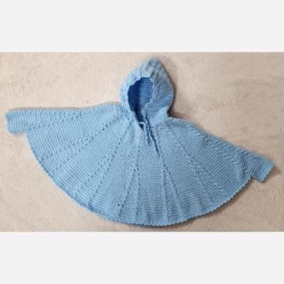 شنل آستین دار رنگ آبی دستبافت مناسب حدود 2 تا 4 سال