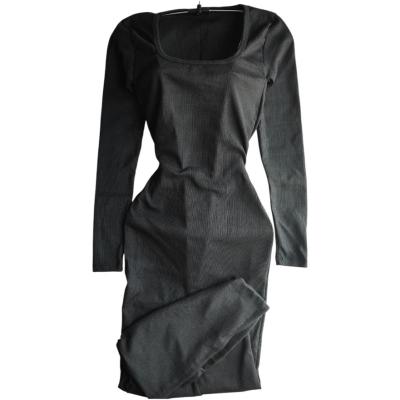 ماکسی مشکی استین بلند یقه خشتی