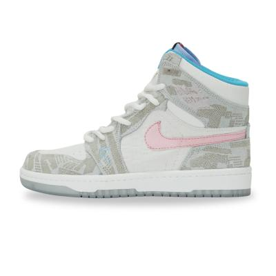 کتانی زنانه مدل نایک SB ساقدار رنگ طوسی/قالب کتونی کوچکتر از استاندارد است یک سایز بزرگتر سفارش دهید