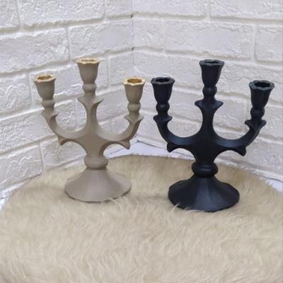 شمعدان سه شعله