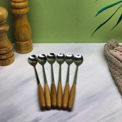 قاشق شربت خوری دسته چوبی