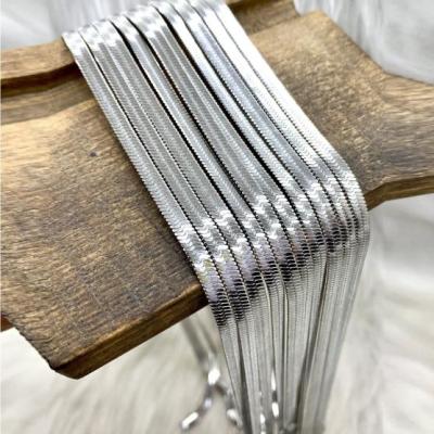 زنجیر استیل 45سانتی طرح ماری رنگ سفید