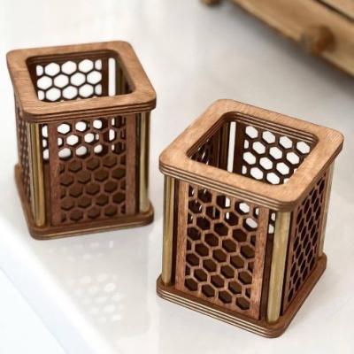 جاقاشقی چوبی نرده طلایی