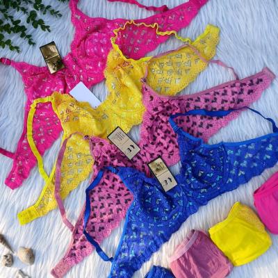 ست لباسزیر شورت و سوتین دانتل