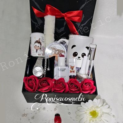 پک هدیه دخترانه لوکس و کامل