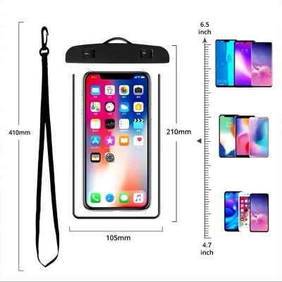 کاور ضدآب موبایل مناسب طبیعتگردی