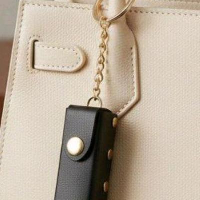 هولدر رژ لب و عطر کیف نگهدارنده رژ لب جنس چرم صنعتی