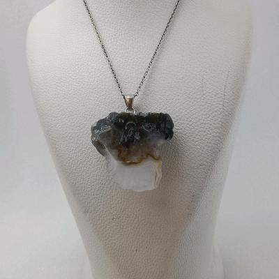 گردنبند عقیق کوارتز طبیعی با زنجیر ر407