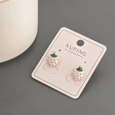 گوشواره طرح توت‌فرنگی ژوپینگ