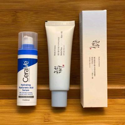 پک آبرسان و ضد آفتاب سبک + سرم هیالورونیک اسید