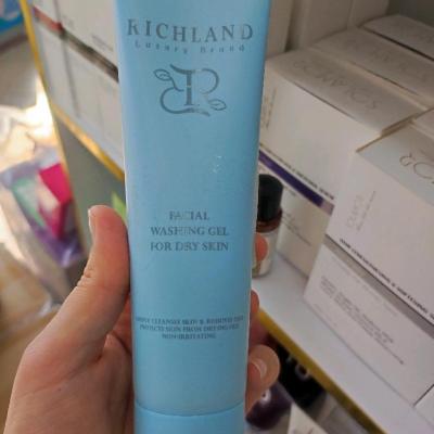 ژل شستشوی صورت ریچلند