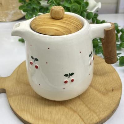 قوری دسته چوبی البالو