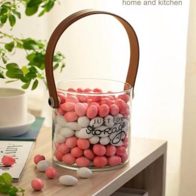 گلدان و یخدان کاریز.