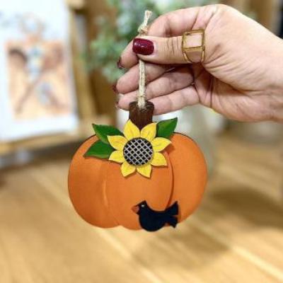 آویز دکوری طرح کدو فانتزی