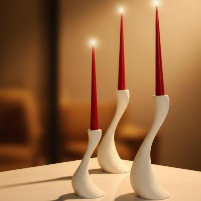 جاشمعی دکوری سه‌شعله مدل انحنای مدرن