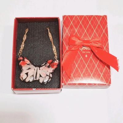 گردنبند زنانه طرح پروانه دستساز