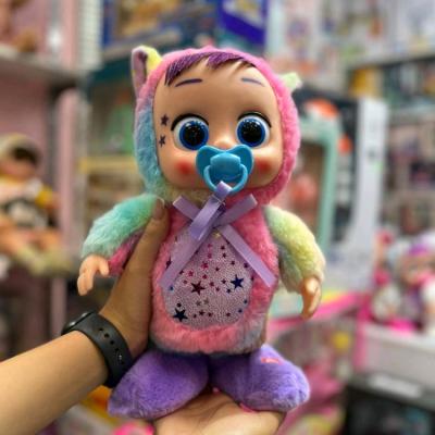 عروسک گریان چشم درشت