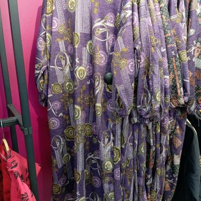 مانتو انغوره کلاهدار