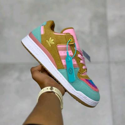 2490 کفش کتانی ورزشی ادیداس فروم سیمپسون بد بانی ADIDAS FORUM