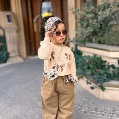 ست بلوز شلوار بیرونی دخترانه قبلش موجودی بگیرید