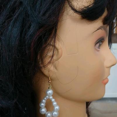 گوشواره مرواریدی اشکی