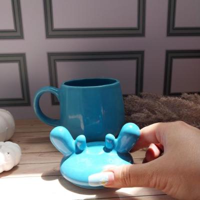 ماگ درب دار