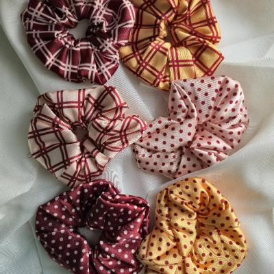 کشمو ساتن اسکرانچی (برای انتخاب طرح پیام بدید)