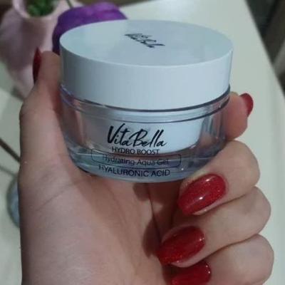 ژل کرم‌ابرسان ویتابلا فاقد چربی مناسب پوست چرب لیفت کننده روشن کننده