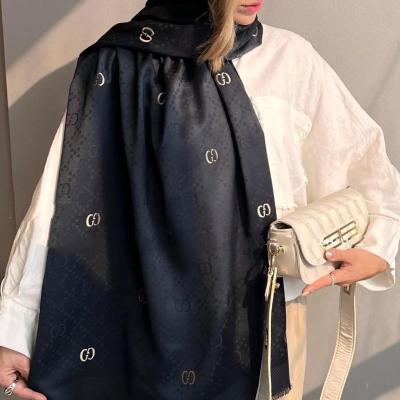 شال مارک ابریشم ژاکارد