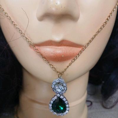 گردنبندشیک و وزیبا