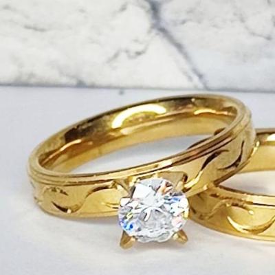 ست حلقه و پشت حلقه طلایی رنگ