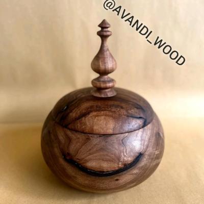 ظرف درپوش دار چوبی