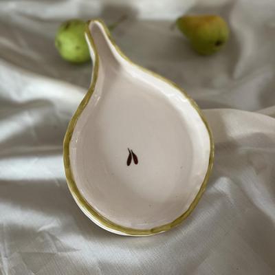 بشقاب گلابی