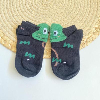 جوراب بچگانه گوش دار