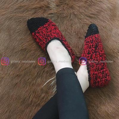 پاپوش زنانه و دخترانه بافت ویژه یلدا تک رنگ سایز 37 تا 40