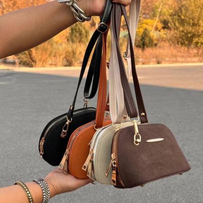 کیف زنانه پاسپورتی جیر درجه یک