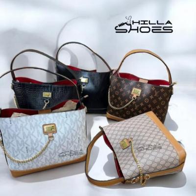 کیف زنانه چرم سه خانه زنجیری