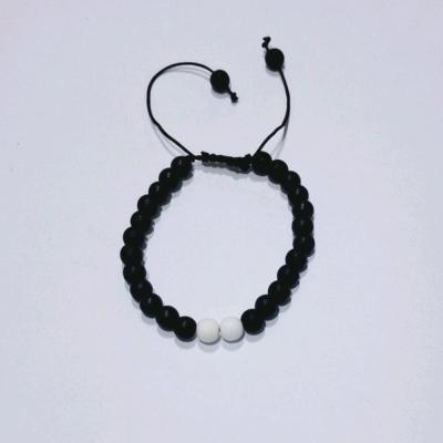 دستبند اونیکس فریسایز